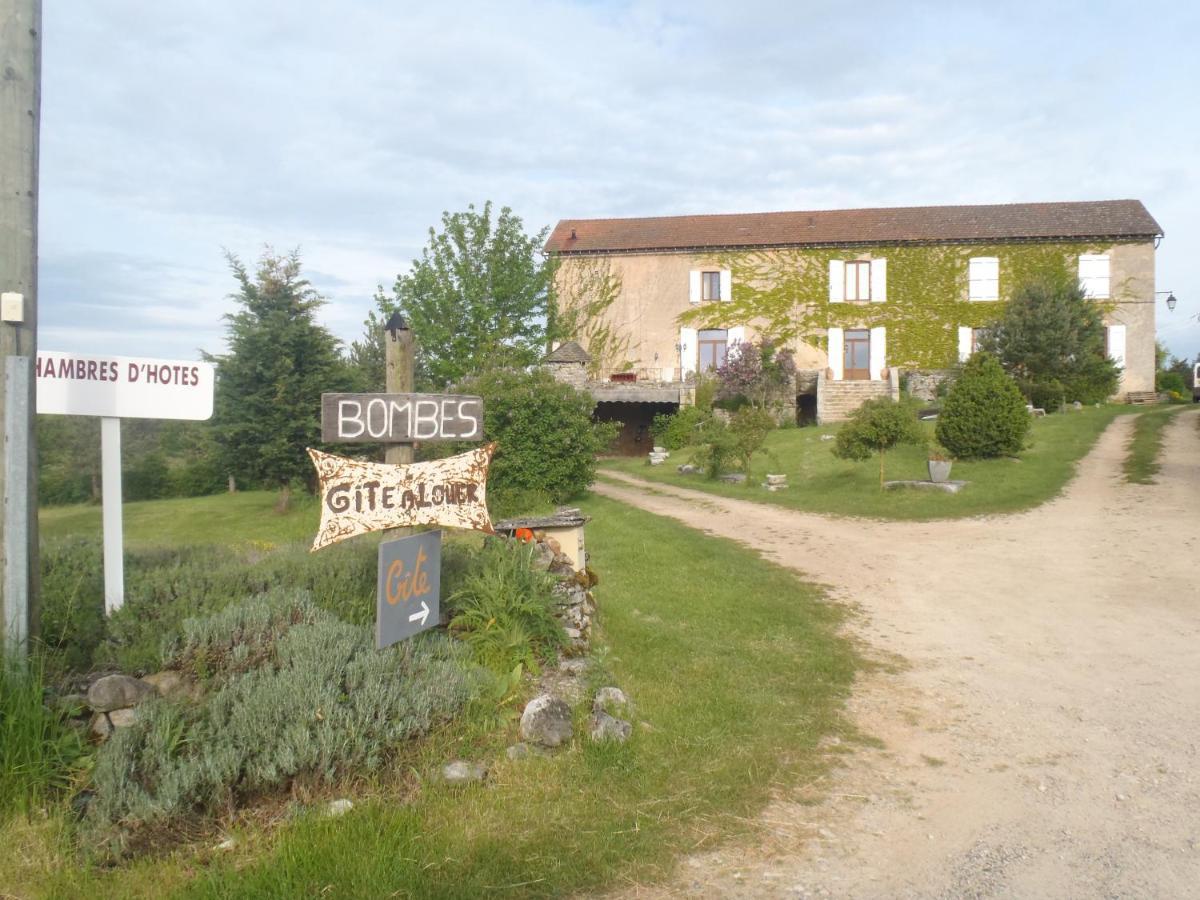 Chambres Sur Domaine Avec Piscine En Pleine Nature Mostuéjouls Exteriör bild